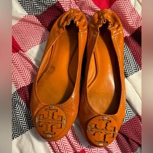 Vintage Tory Burch flats, Size 9- Orange